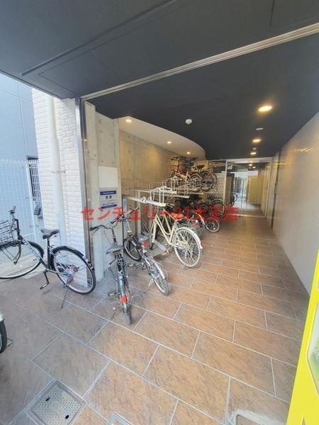 セレブコート弁天の駐車場