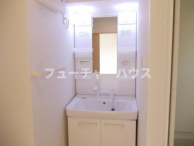 ルミナスＢの洗面所|広い洗面スペース