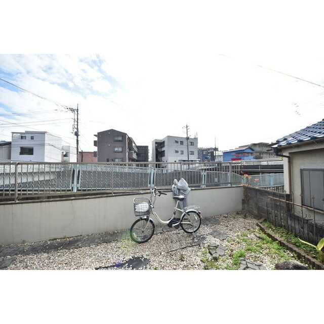 フェイバークレセントの内装