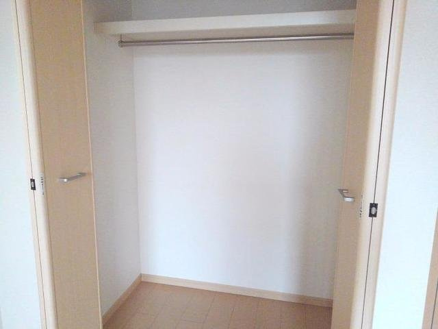 ハッピネス　トモの収納