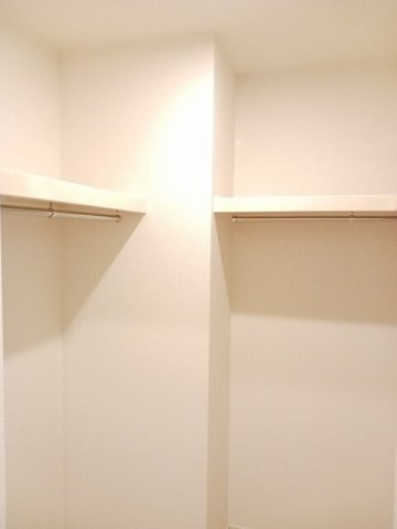 スターコート錦本町　Ｂ棟の収納