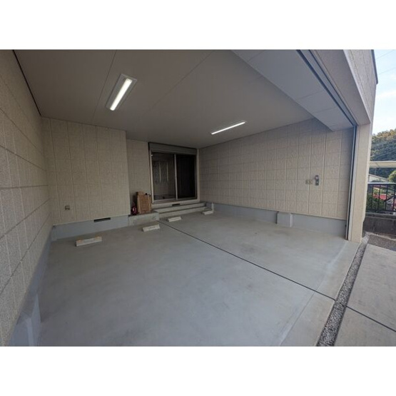 【ロビー】 | GARAGE守山城土