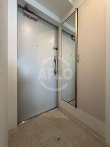 ルミエール北梅田　豊崎小学校区の玄関|ルミエール北梅田　玄関