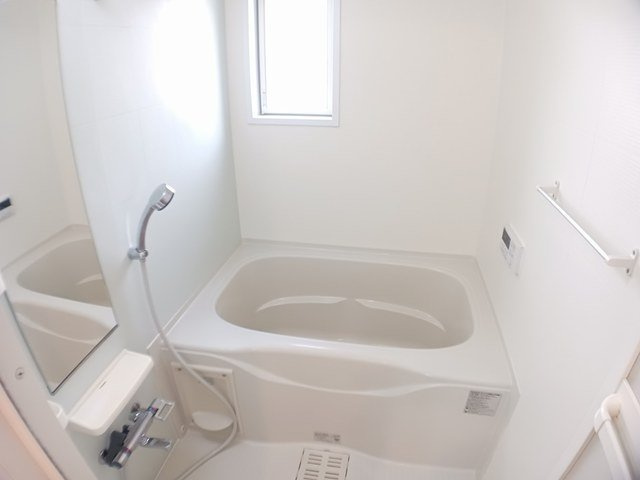 アズール　つくばⅡ　Ｂ棟の浴室|きれいなお風呂です