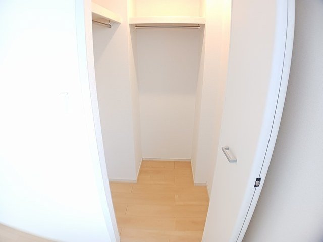 アズール　つくばⅡ　Ｂ棟の収納|大きなものも収納できそうです