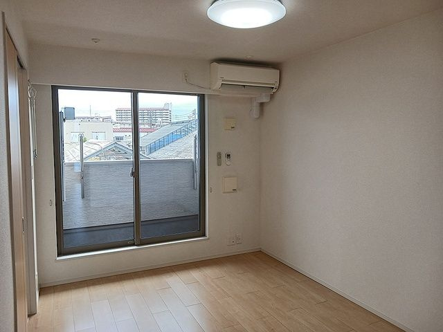 ＹＫ　ＰＬＡＣＥの居間・リビング