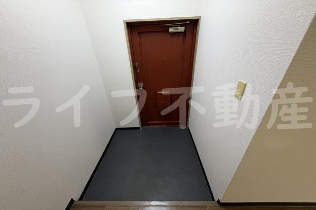ロイヤル神路Iの玄関|シンプルで使いやすい玄関です
