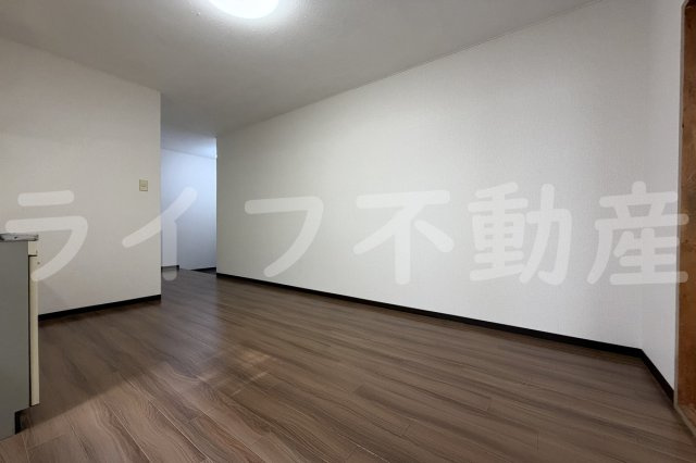 ロイヤル神路Iの洋室|スタンダードな洋室です