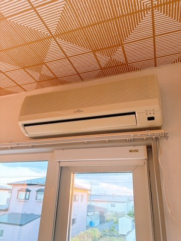 東洋パレスの設備|冷房用エアコン