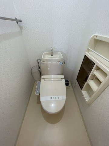 ブローニュ泉のトイレ
