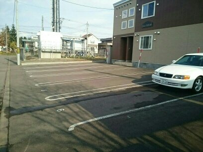 ライブヒルズ４８の駐車場|駐車場完備です