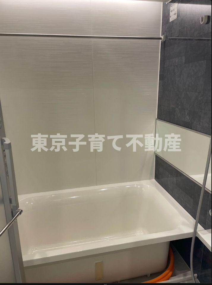 ラ・ぺルラ文京小石川の浴室