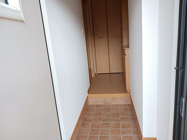 アベリアの玄関