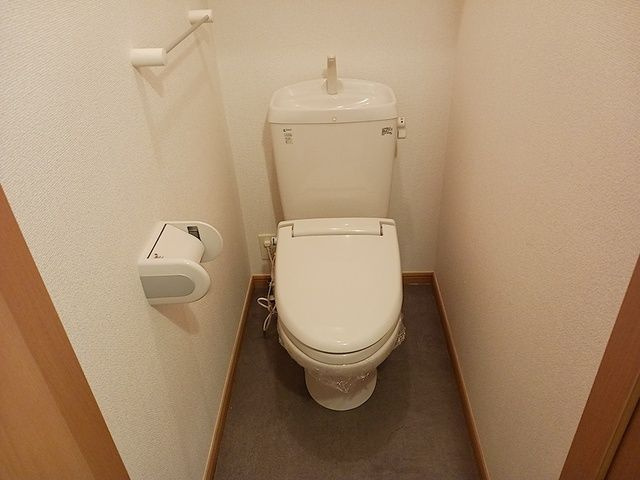 アベリアのトイレ