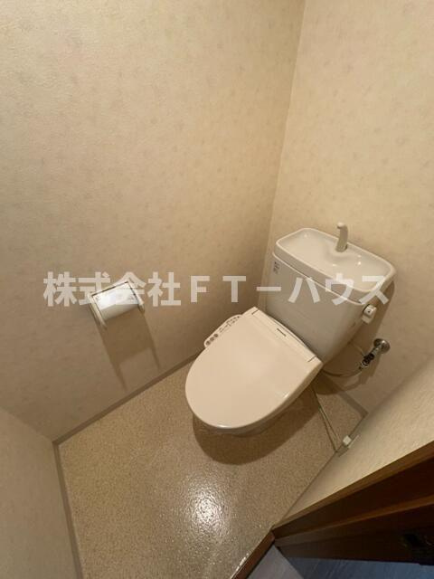 アウラ１０（Ｅ－０５８）のトイレ