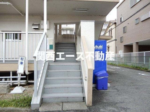 【エントランス】 | ビレッジハウス城蓮寺