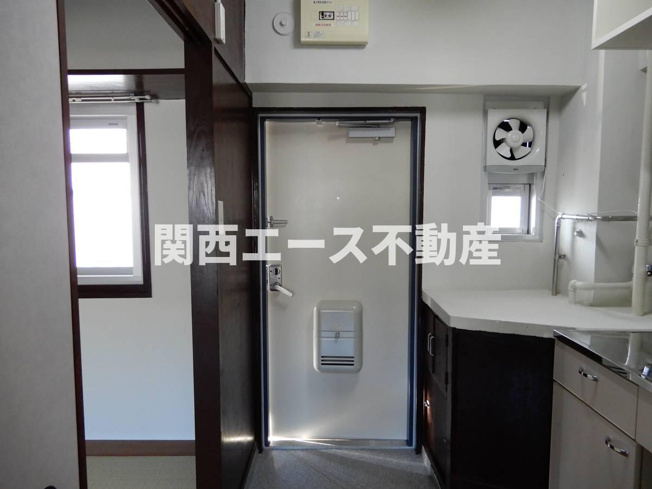 【玄関】 | ビレッジハウス城蓮寺