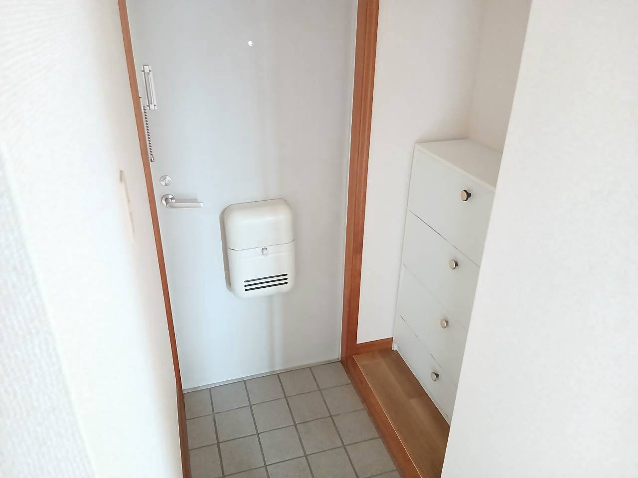 コーポ松山の玄関