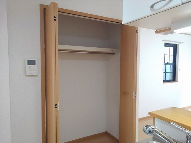 アーバンヴィラ　Ｂの収納