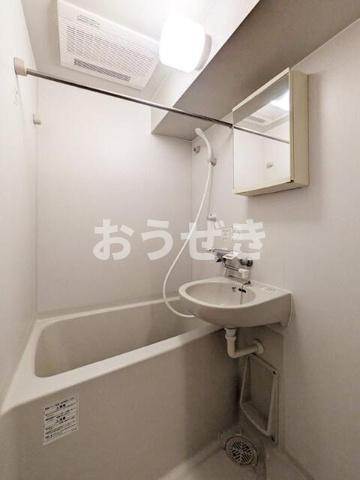 フェニックス横濱関内ＢＡＹ　ＭＡＲＫＳの浴室