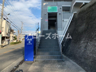 【エントランス】 | セメルヴェイユ伊川谷