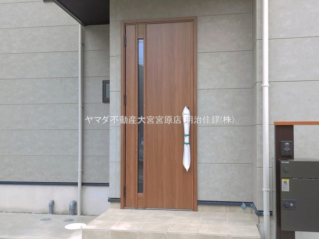 大宮南中野の玄関