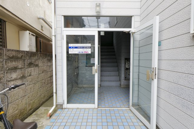 パインヒル小岩のエントランス