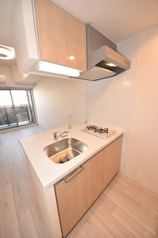 スプランディッド難波WESTのキッチン