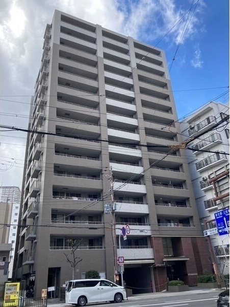 ローレルコートデュオ西本町の外観