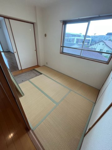 芦屋東パークハイツの和室