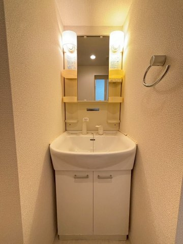 クレアート難波南イービスの洗面所