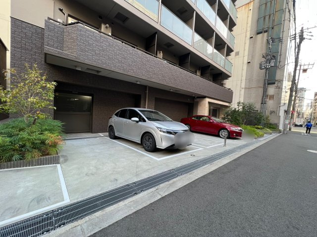 キャトル・ヴァレの駐車場