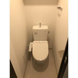 エステムコート名古屋鶴舞IIレアーヴ のトイレ
