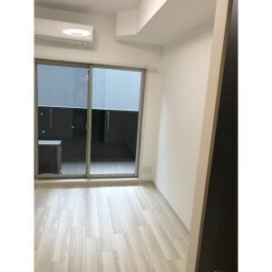 エステムコート名古屋鶴舞IIレアーヴ の居間・リビング