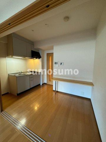 ブランクレール谷町の居間・リビング