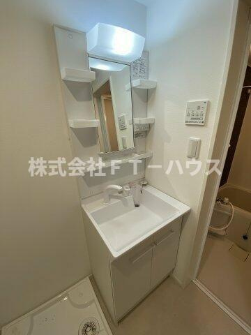 クオーレ宮本の独立洗面台