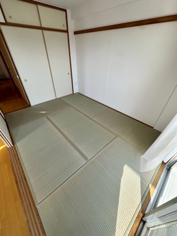 UR浜甲子園さくら街　13号棟の和室