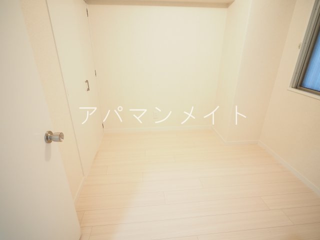 【洋室】 | ロイアルハイツ戸塚 |  戸塚周辺ならアパマンメイトへＬｅｔｓ Ｇｏ ！