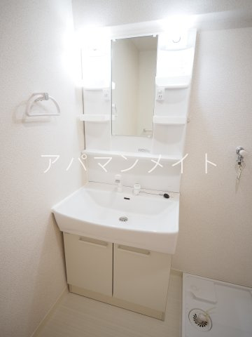 【洗面所】 | ロイアルハイツ戸塚 | 独立洗面台