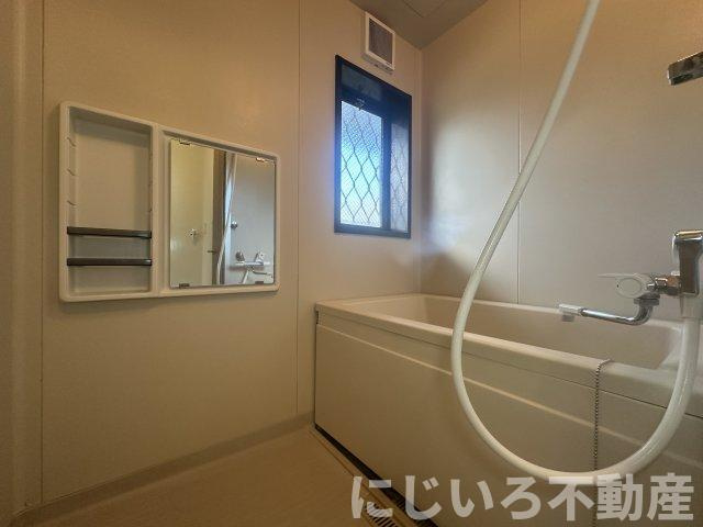 イータウン那賀川Ⅰ・Ⅱの浴室