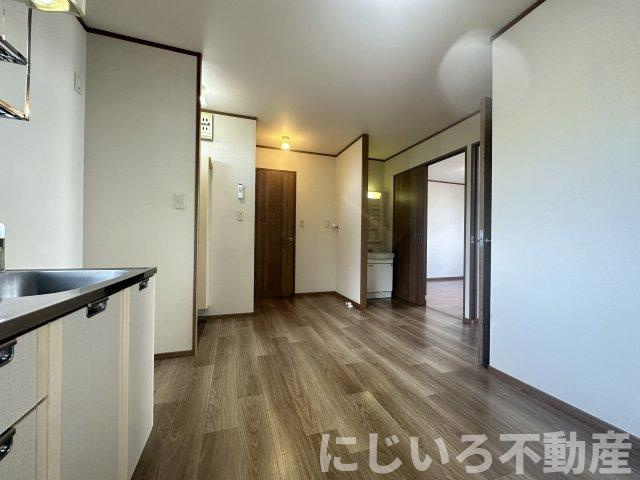 イータウン那賀川Ⅰ・Ⅱの居間・リビング