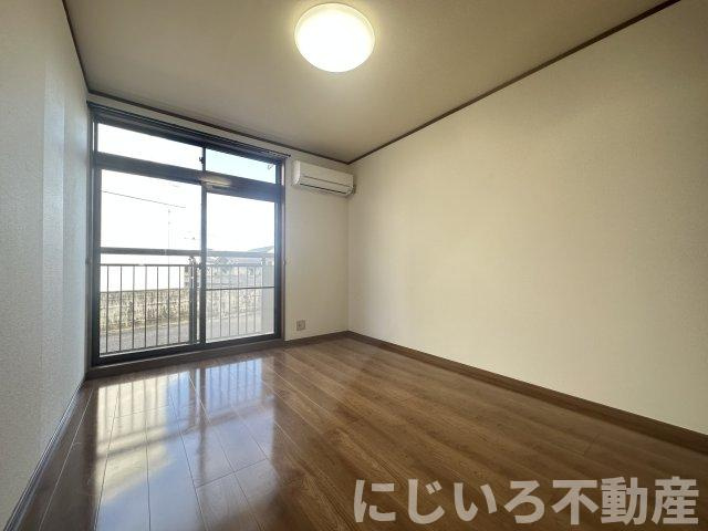 イータウン那賀川Ⅰ・Ⅱの寝室