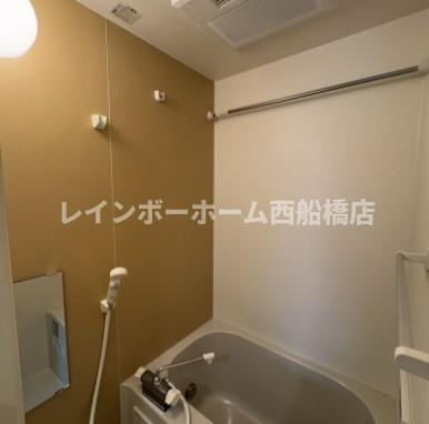 メルラス葛西の浴室