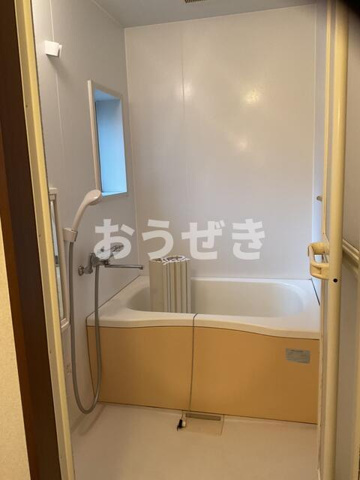 サーン山手住宅の浴室