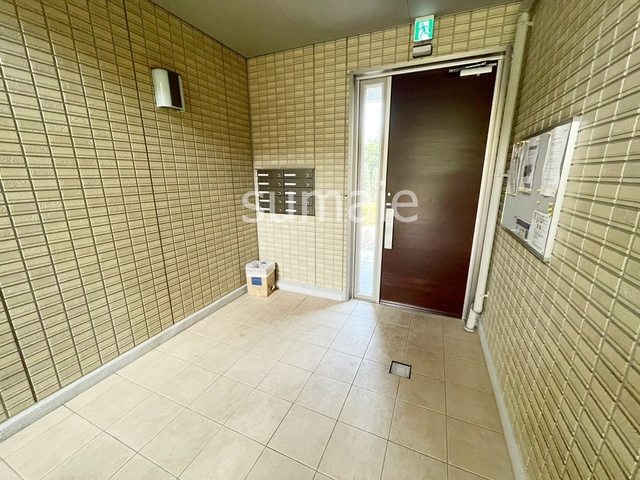 D-room与野公園　Aのエントランス|エントランスです。