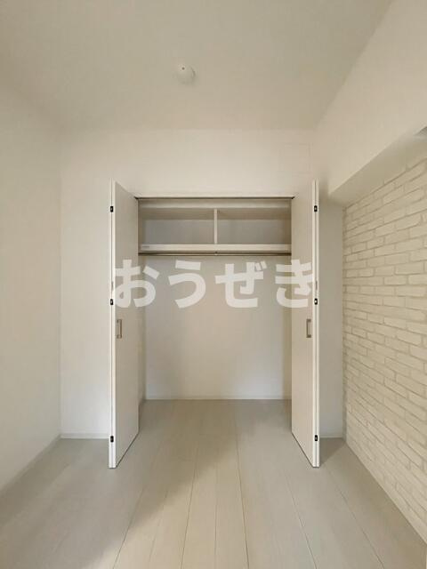 ＪＵ　ＴＯＷＥＲ　ＦＲＯＮＴ　亀沢の収納|別部屋同間取