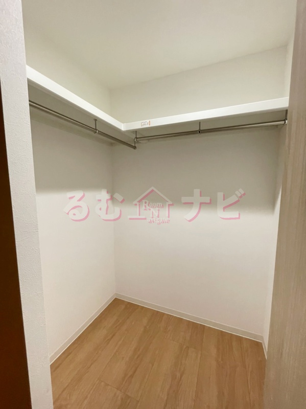春日市下白水北１丁目の賃貸マンションの収納