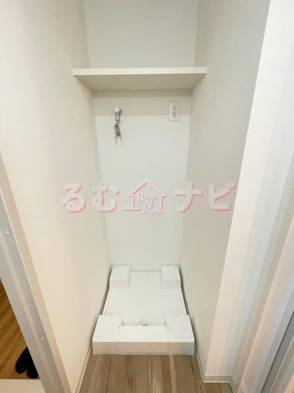 春日市下白水北１丁目の賃貸マンションの玄関