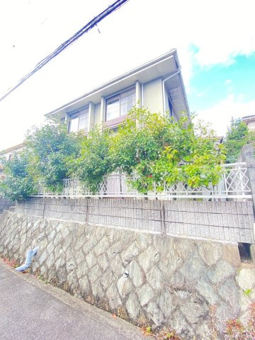 島本町桜井台貸家の外観