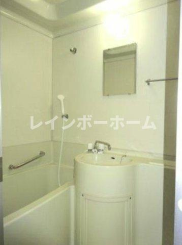 メゾン松月の浴室